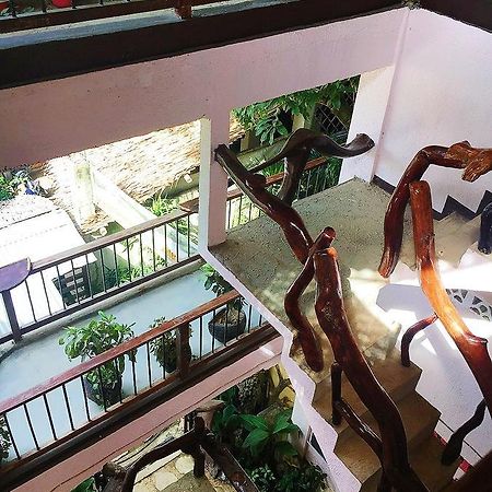 Elternative Hostel El Nido Luaran gambar