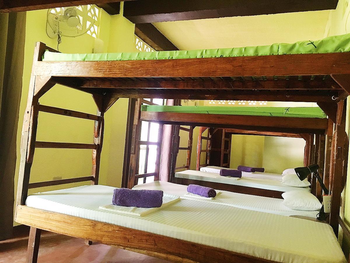 Elternative Hostel El Nido Luaran gambar