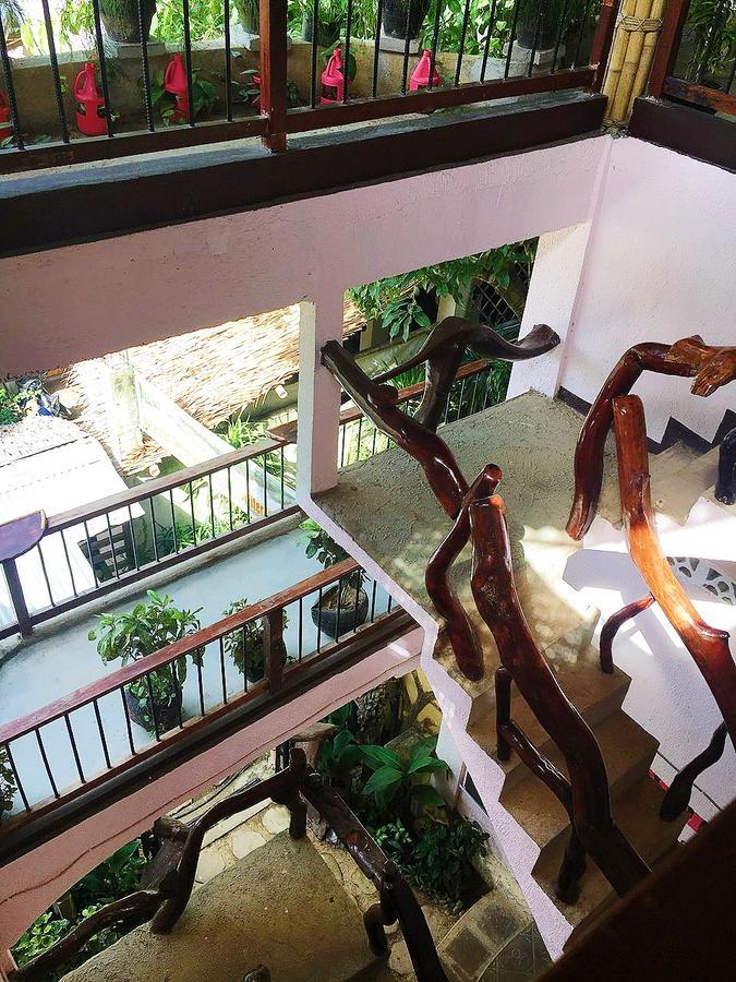 Elternative Hostel El Nido Luaran gambar
